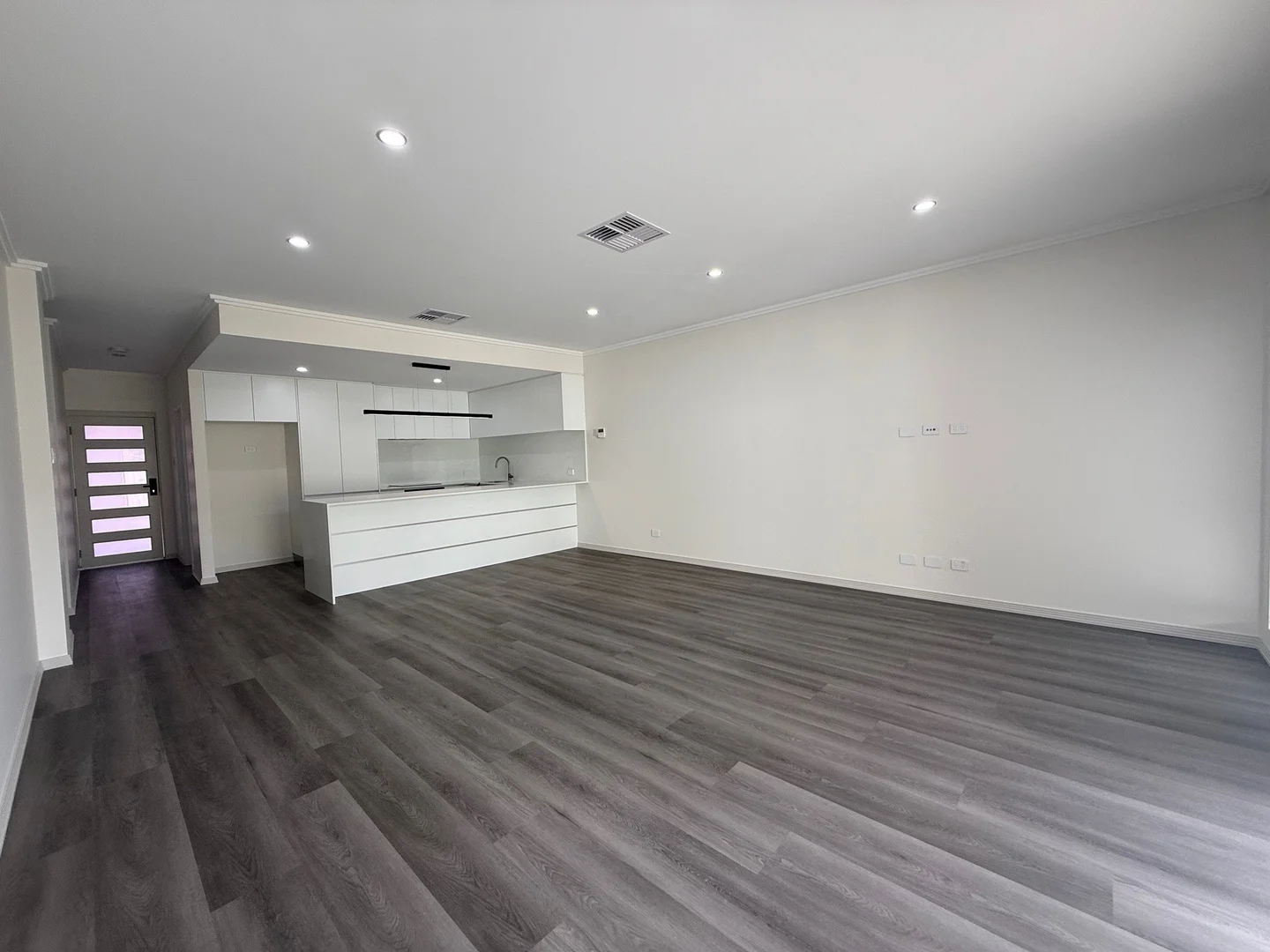 Additional image 6 of 292A Drake Street, Morley WA 6062
