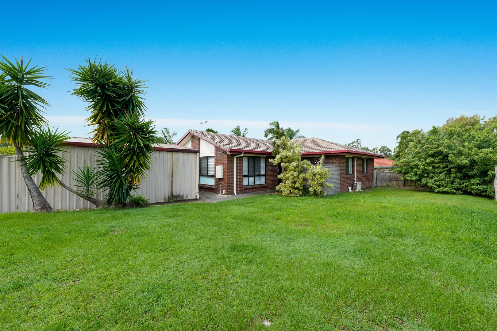 Additional image 10 of 20 Poinciana Avenue, Victoria Point QLD 4165