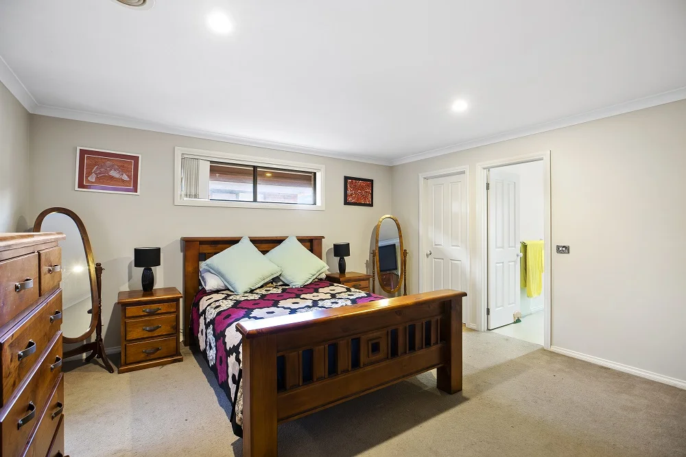 Additional image 3 of 2/2 Waratah Avenue, Bayswater North VIC 3153