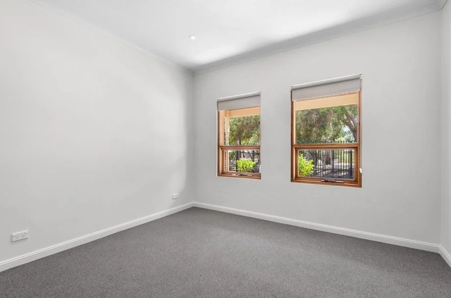 Additional image 3 of 2/5 Augusta Square, Smithfield SA 5114