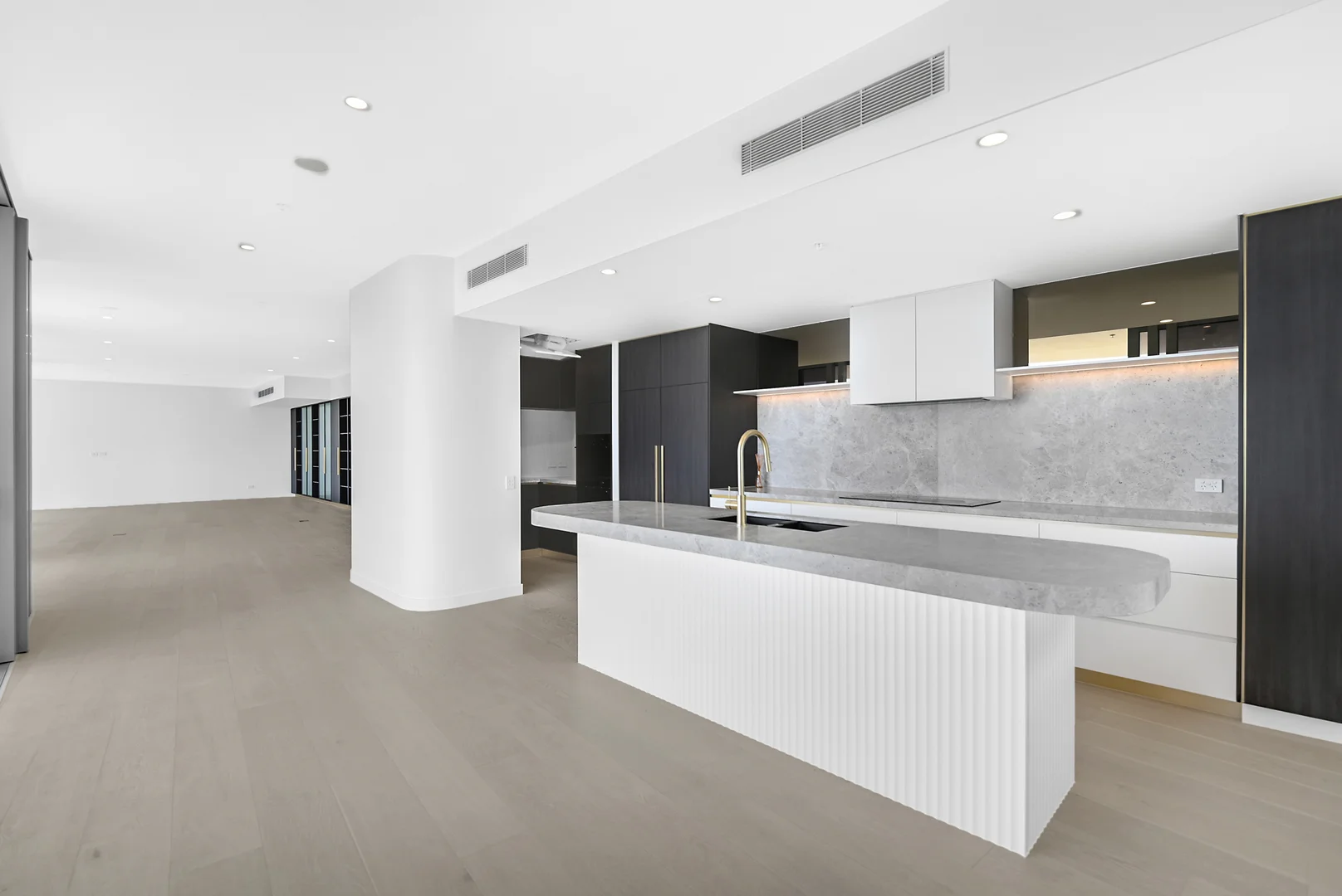 Additional image 2 of 2601/122 Surf Parade, Broadbeach QLD 4218