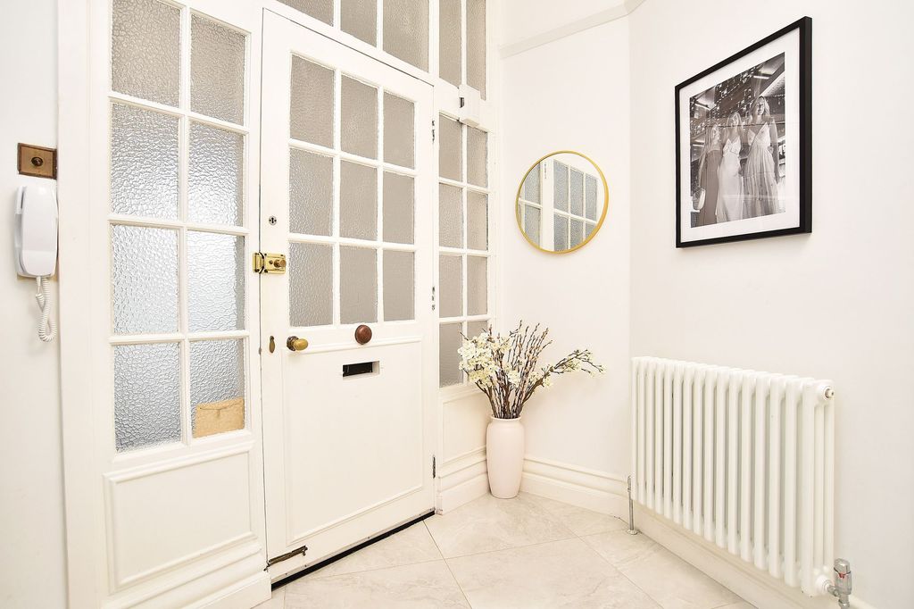 Additional image 25 of 3 bed flat for saleLeeds Road, Harrogate HG2