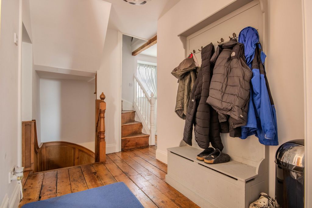Additional image 25 of 5 bed villa for saleHigh Street, Pontyclun CF72