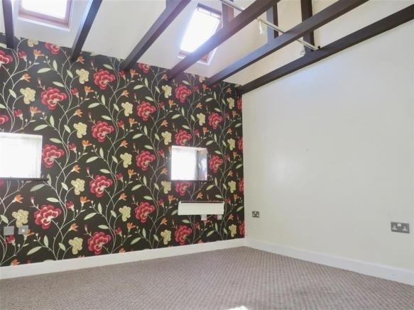 Additional image 6 of 2 Bed Flat, Wellington Court, LE1, N1 7GU
