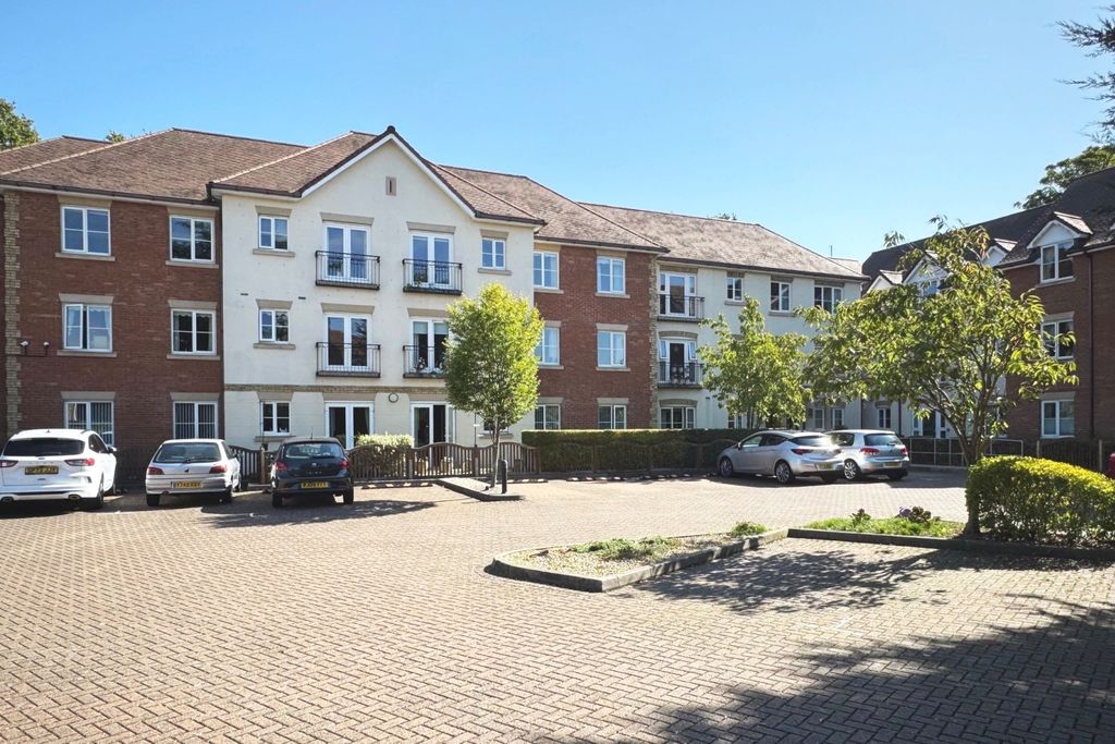 Additional image 10 of 2 bed flat for saleAlbany Place, Egham, Surrey TW20
