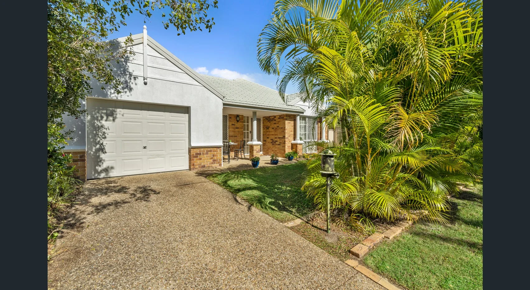 3 Waterdown Dr, Elanora QLD 4221