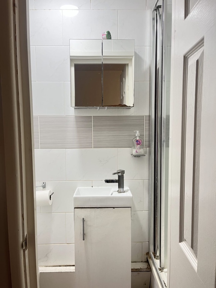 Room in a Shared House, Stutfield St, E1, N1 7GU photo 2