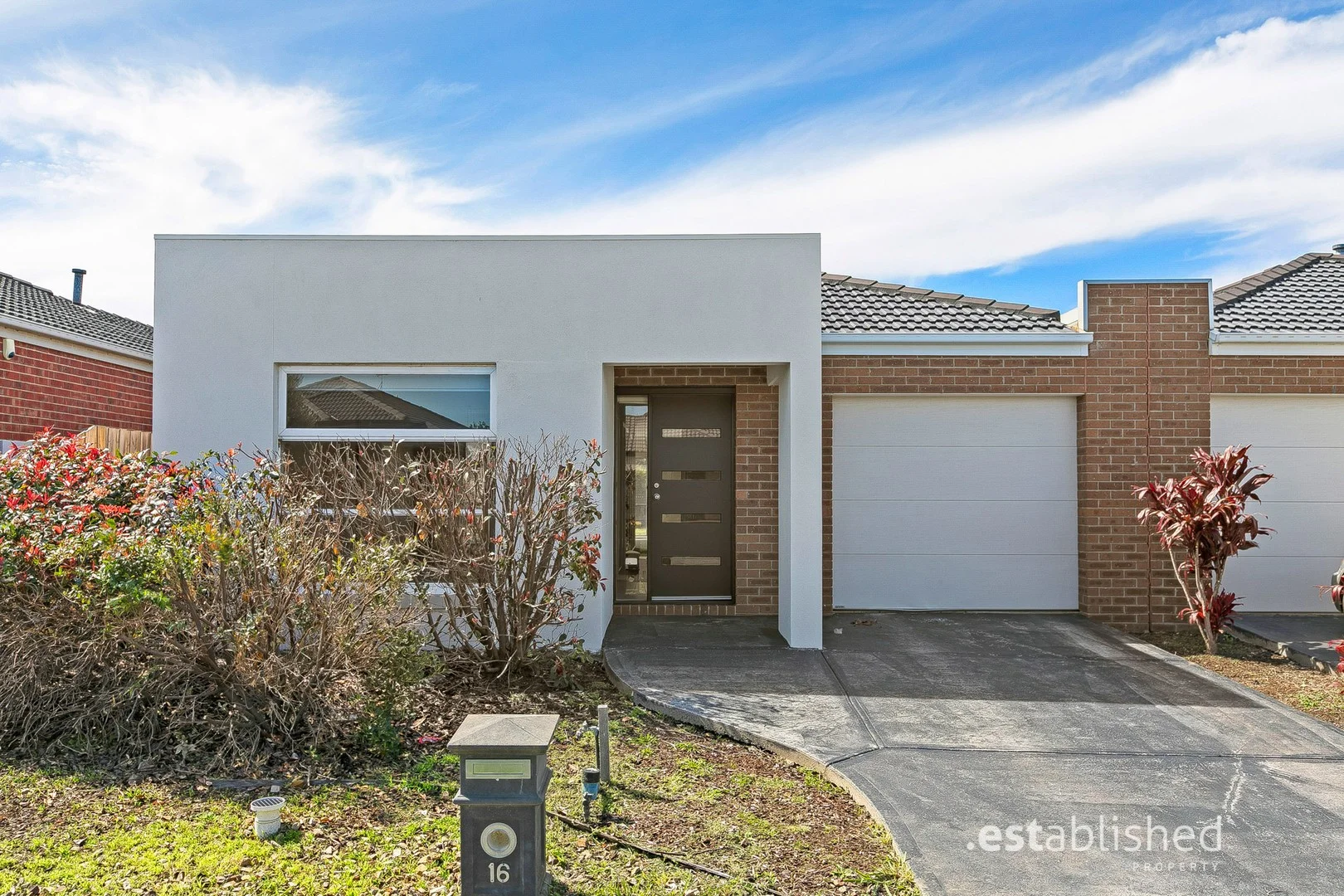 16 Windrest Way, Point Cook VIC 3030