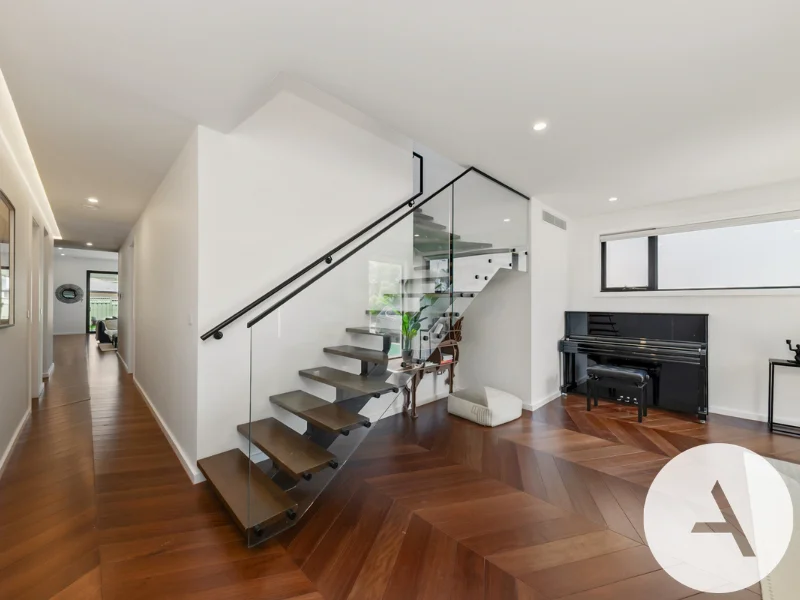 Additional image 5 of 67 Cygnet Crescent, Red Hill ACT 2603
