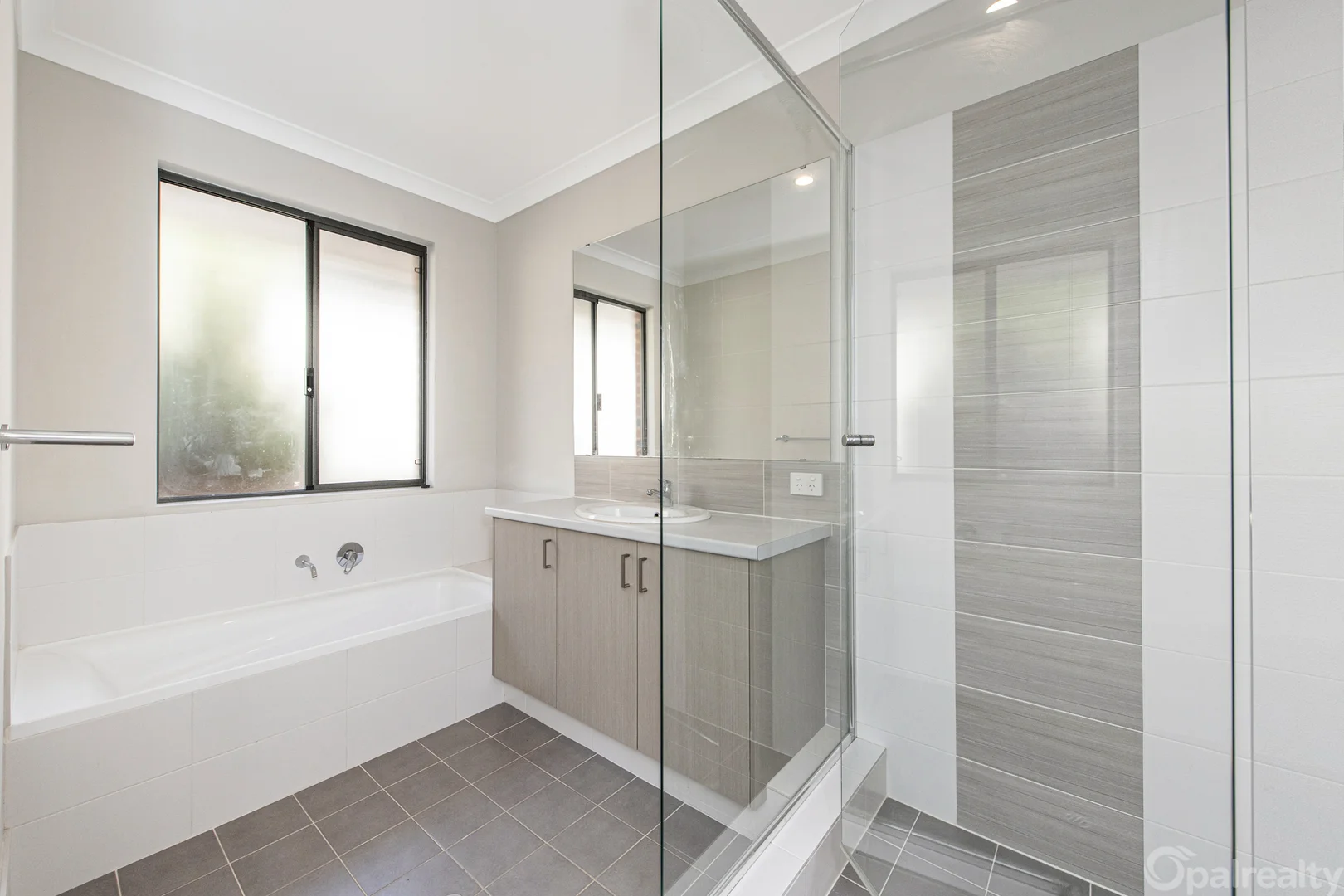Additional image 10 of 10 Dornoch Way, Meadow Springs WA 6210