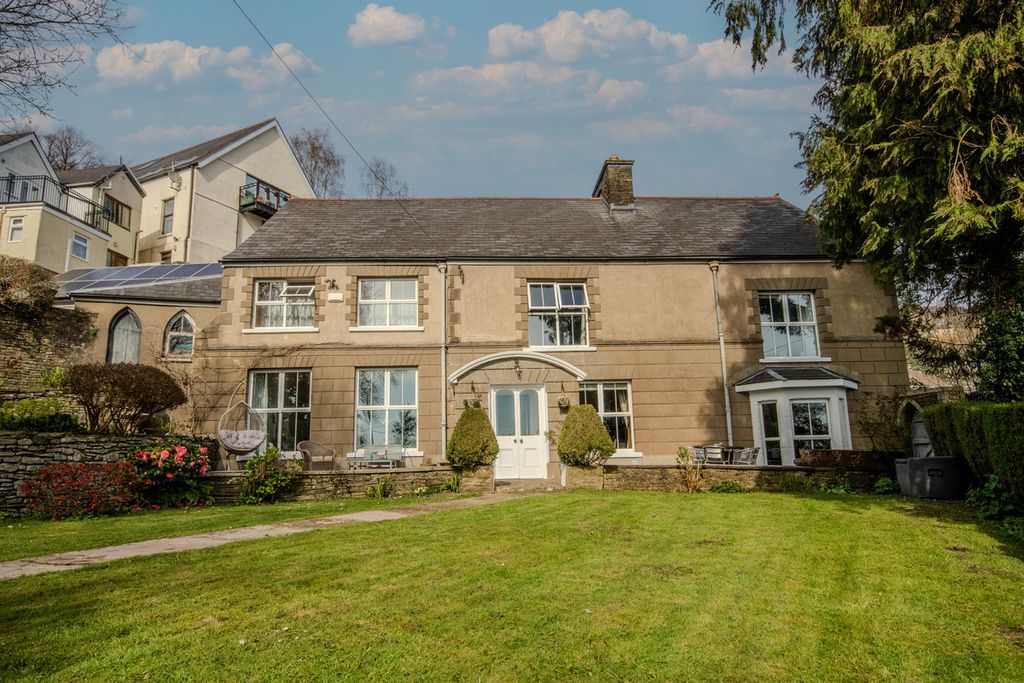 Additional image 41 of 5 bed villa for saleHigh Street, Pontyclun CF72