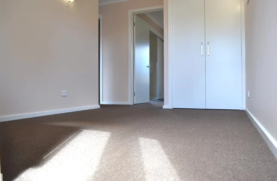 Additional image 4 of 4/15 Ross Road, Croydon VIC 3136