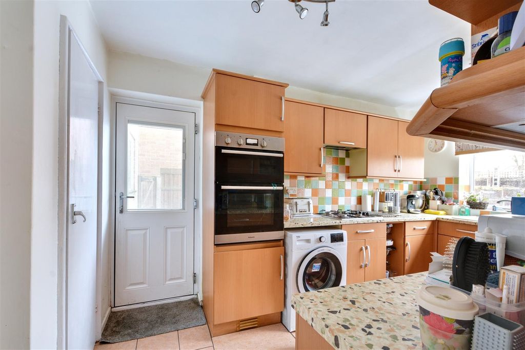Additional image 7 of 4 bed semi-detached house for saleHolkham Avenue, Chilwell, Nottingham NG9