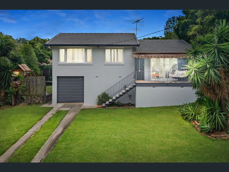 16 Pylara Crescent, Ferny Hills QLD 4055