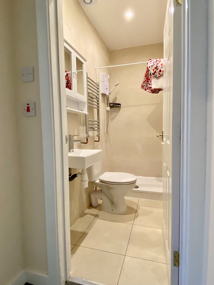 Additional image 4 of Room in a Shared House, Mayfield Road, SO17, N1 7GU