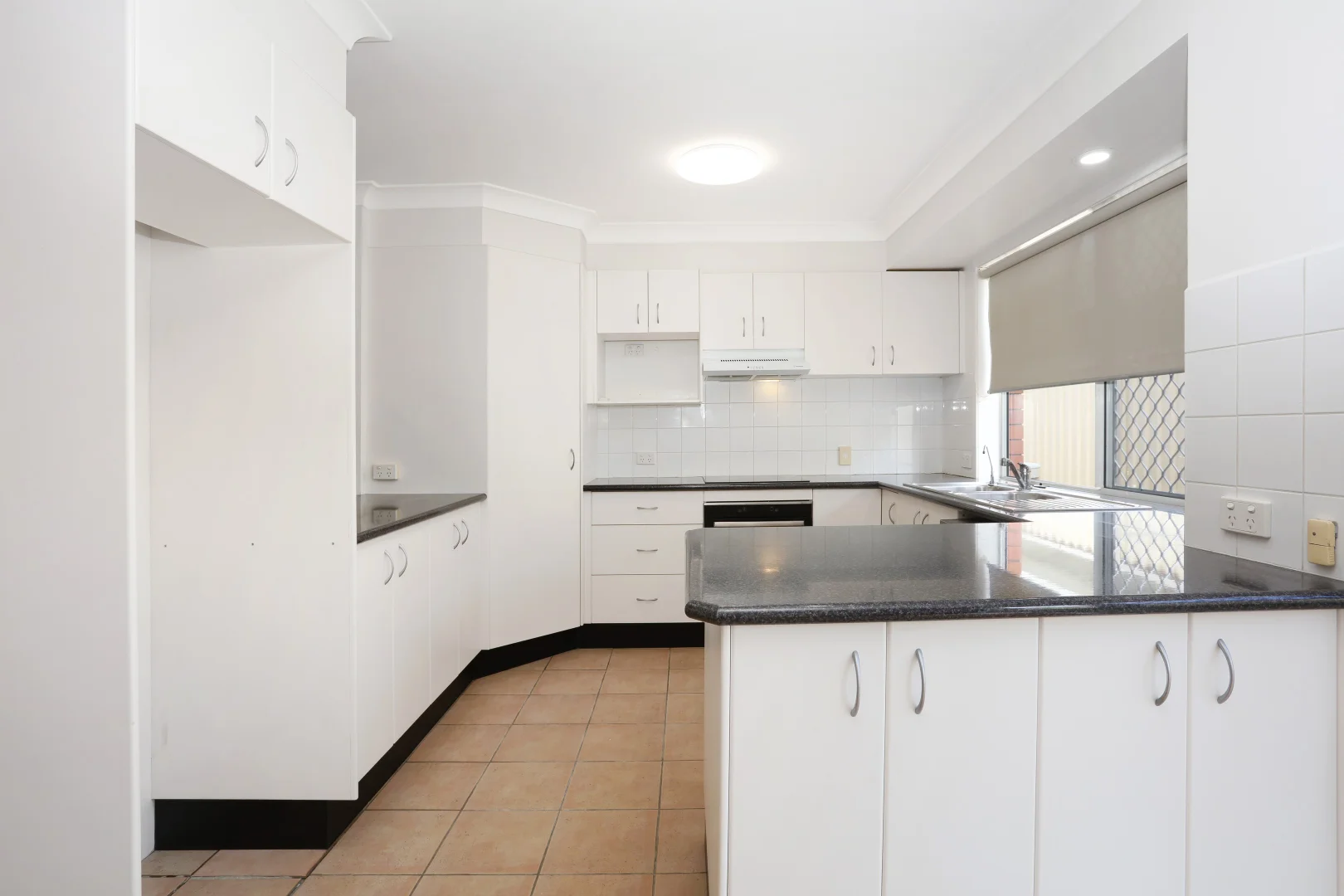 Additional image 3 of 157 Paradise Parade, Hollywell QLD 4216