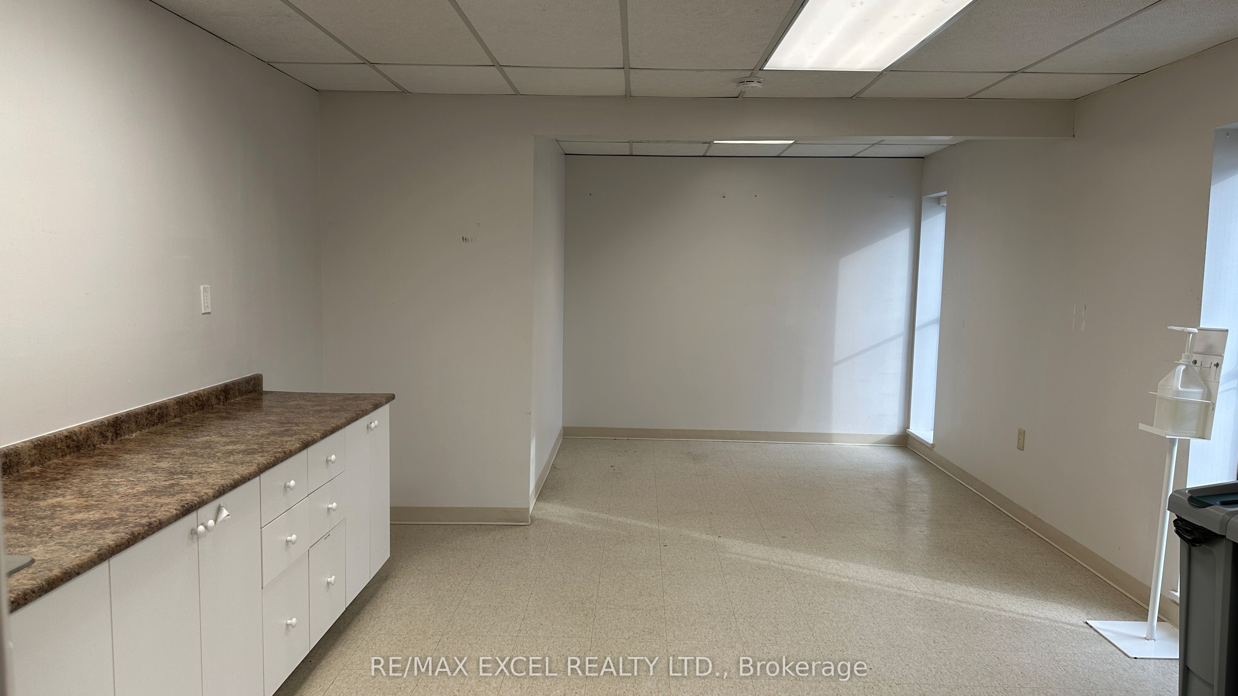 3545 Kingston Road, Toronto, ON, M1M 1R7 photo 3