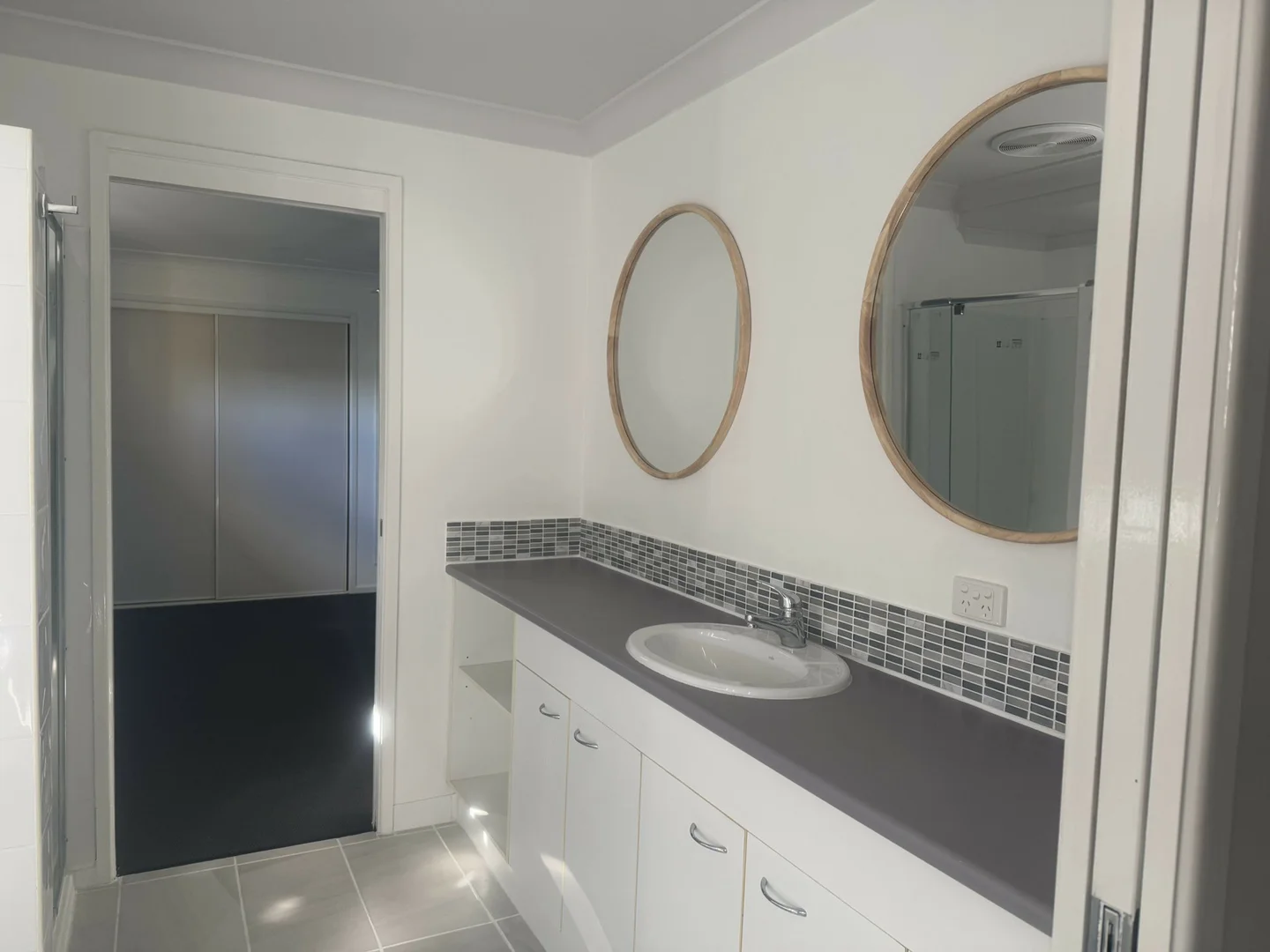 Additional image 2 of 13 Conran Street, Macleay Island QLD 4184
