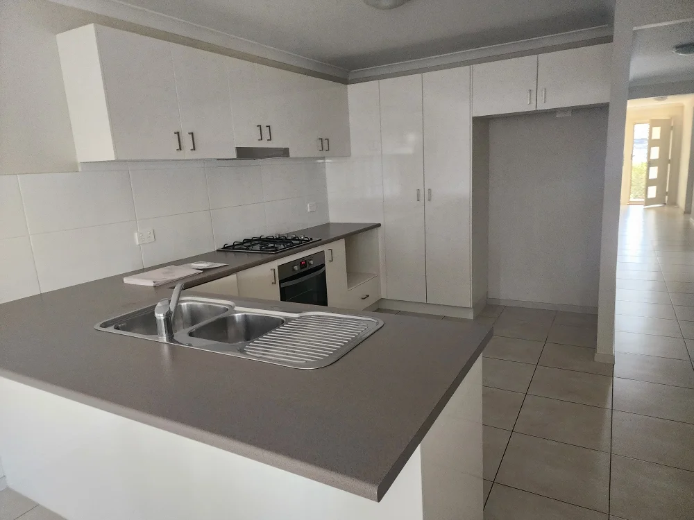 4b Glen Close, Heddon Greta NSW 2321 photo 3