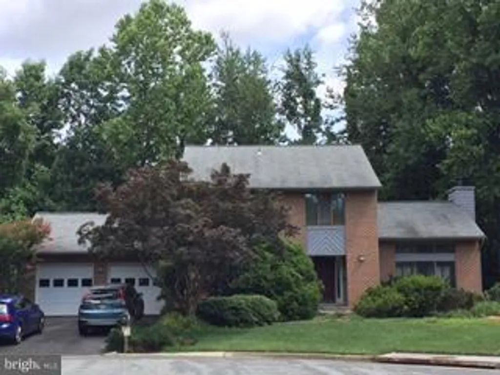 10901 Broad Green Terrace, Rockville, MD 20854