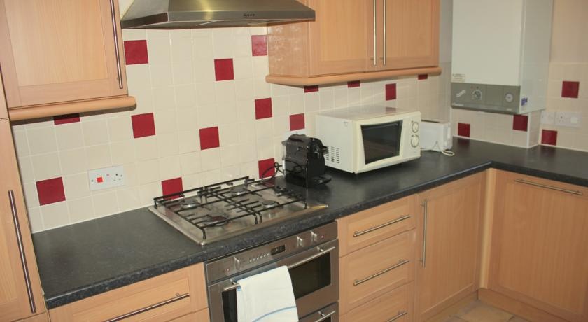 Additional image 19 of 4 Bed Semi-Detached House, Elfleda Road, CB5, N1 7GU