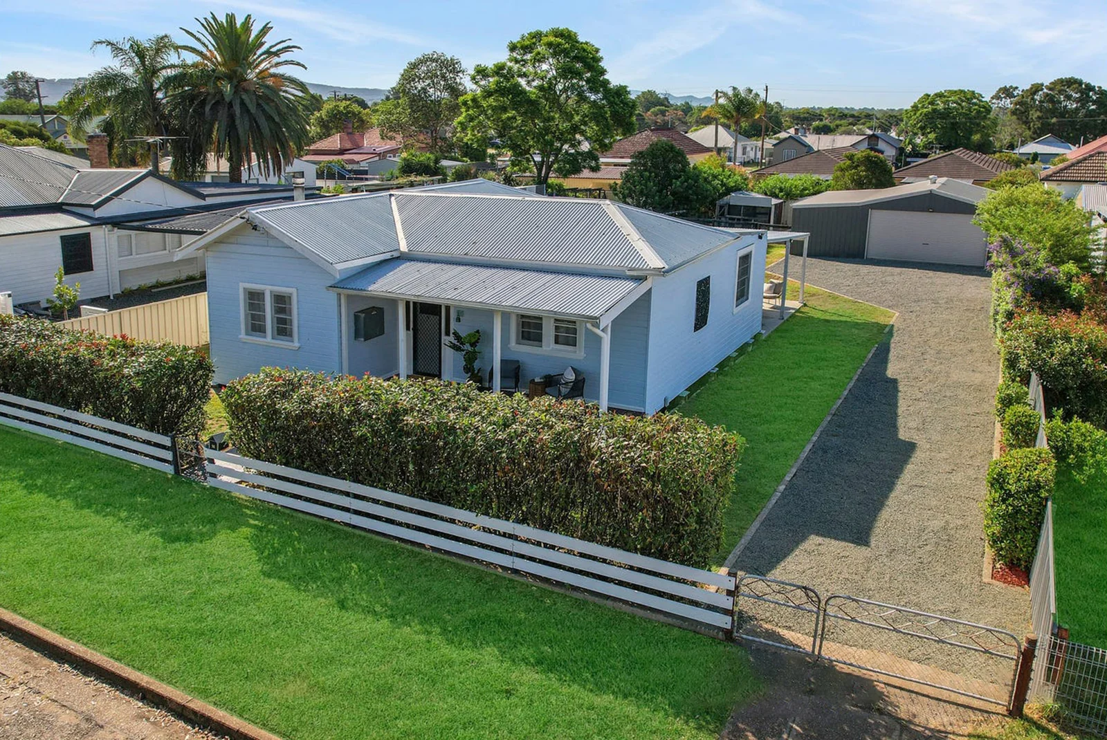14 Catherine St, Cessnock NSW 2325 photo 2