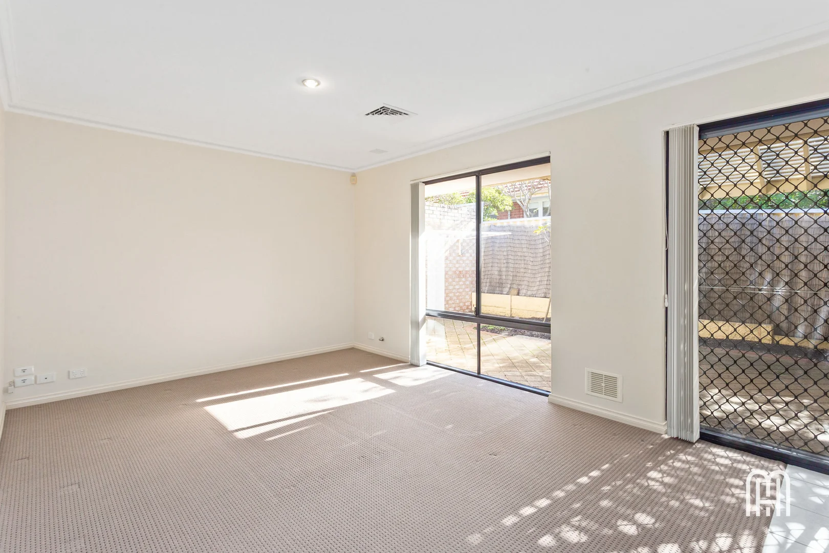 Additional image 6 of 2/44 Drabble Road, Scarborough WA 6019