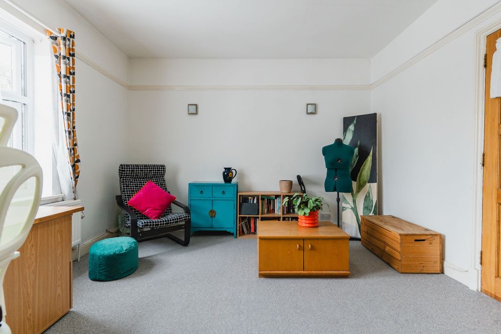Additional image 3 of 1 bed flat for saleHolbrook Road, South Knighton LE2