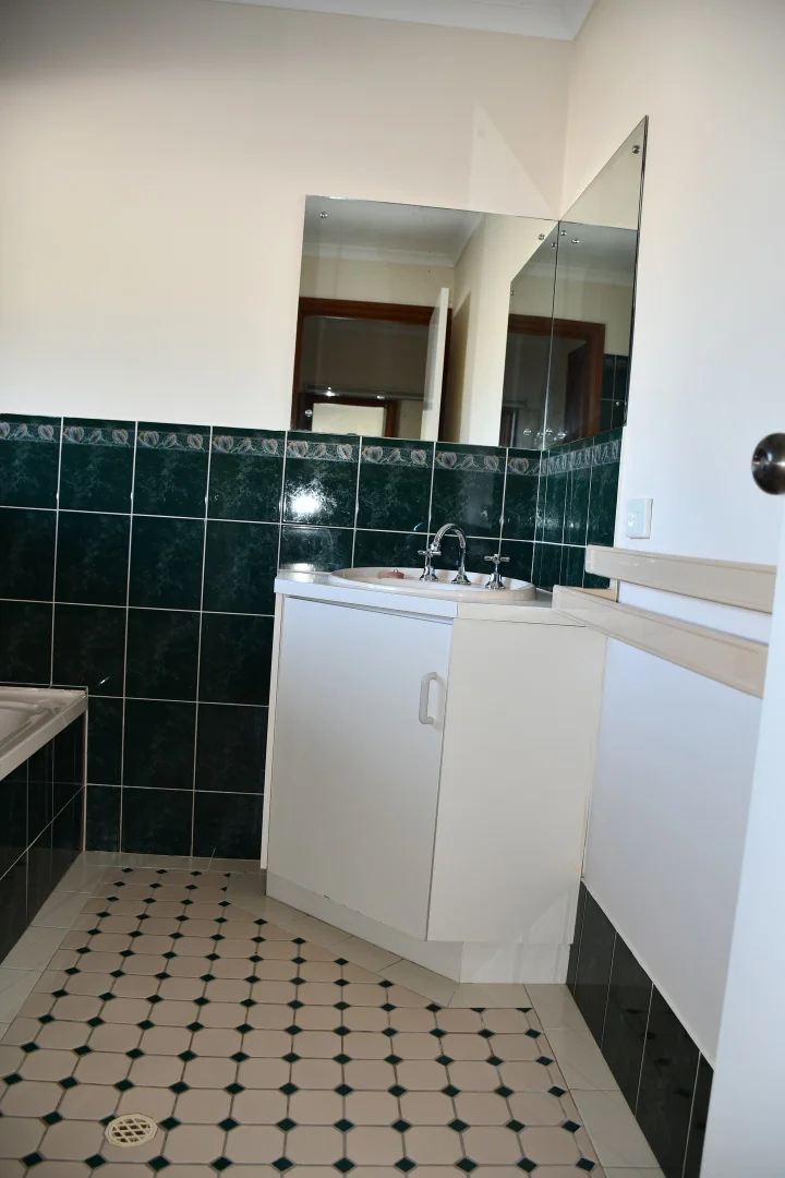 Additional image 19 of 22 Myall Street, Roxby Downs SA 5725