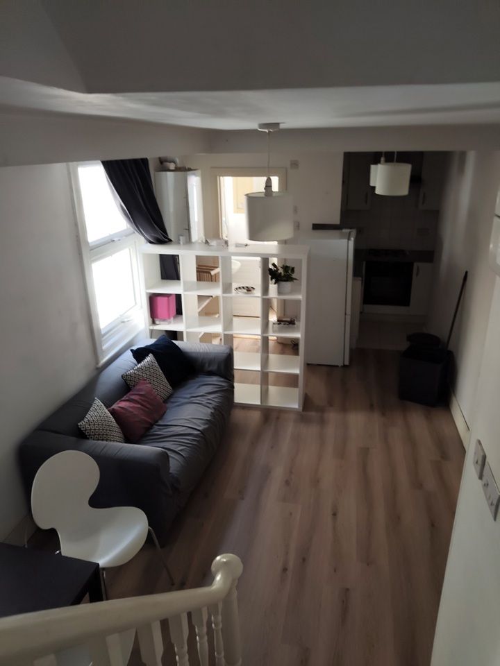 2 Bed Flat, Landor Road, SW9, N1 7GU photo 4