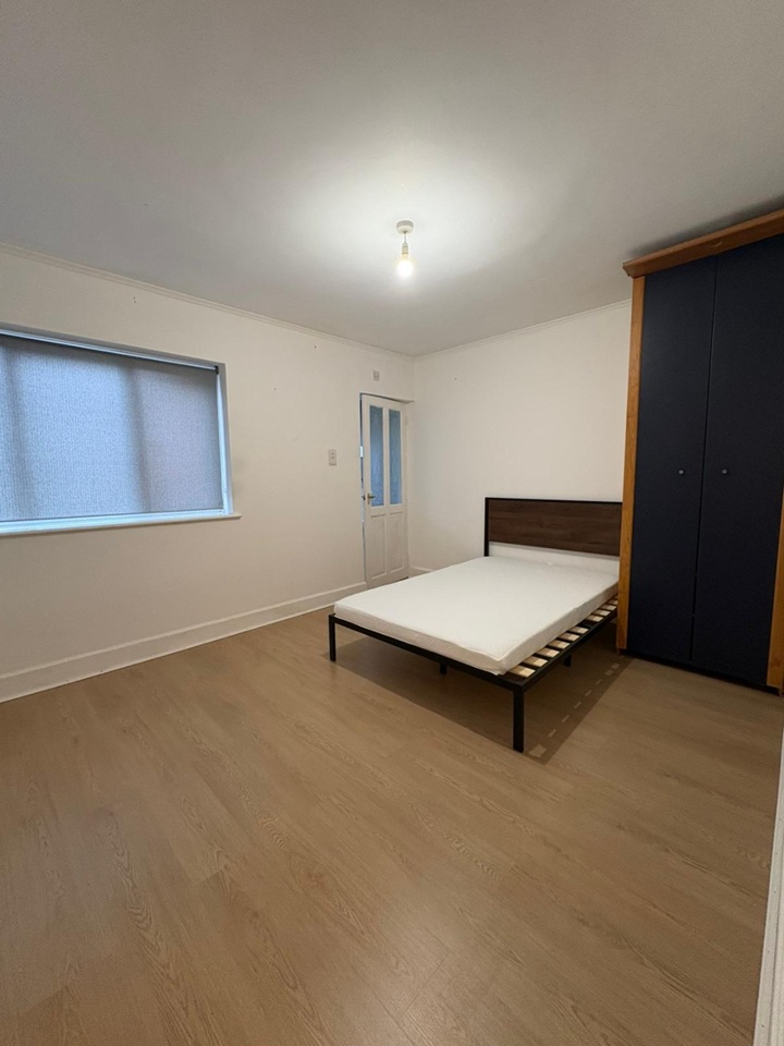 Additional image 4 of Room in a Shared House, Chester Street, RG30, N1 7GU