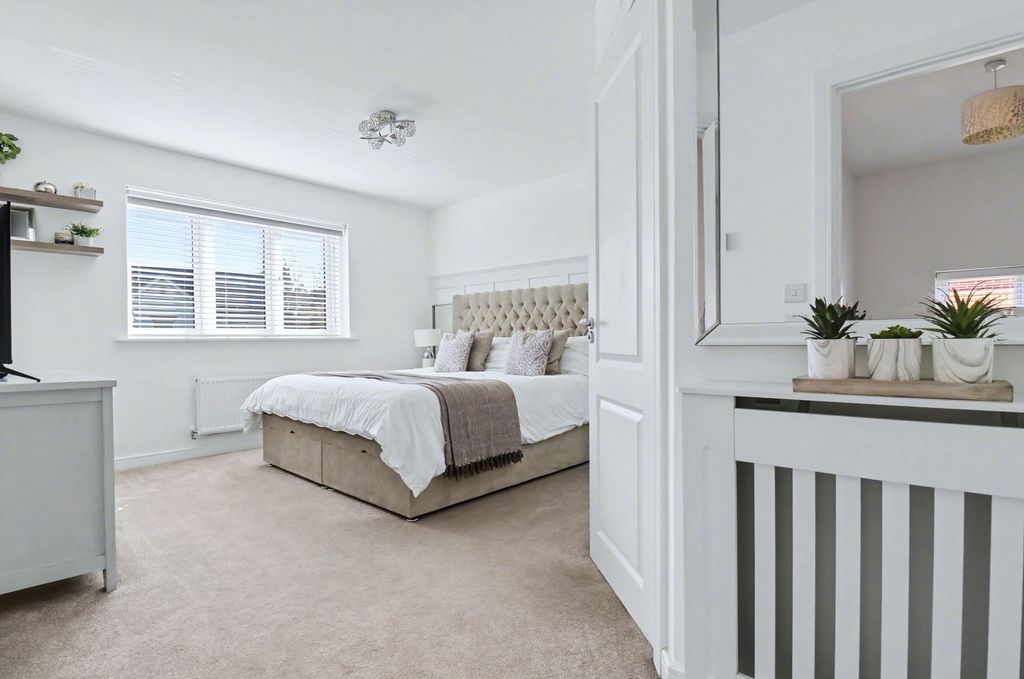Additional image 9 of 4 bed detached house for saleClaypit Copse, Bursledon SO31