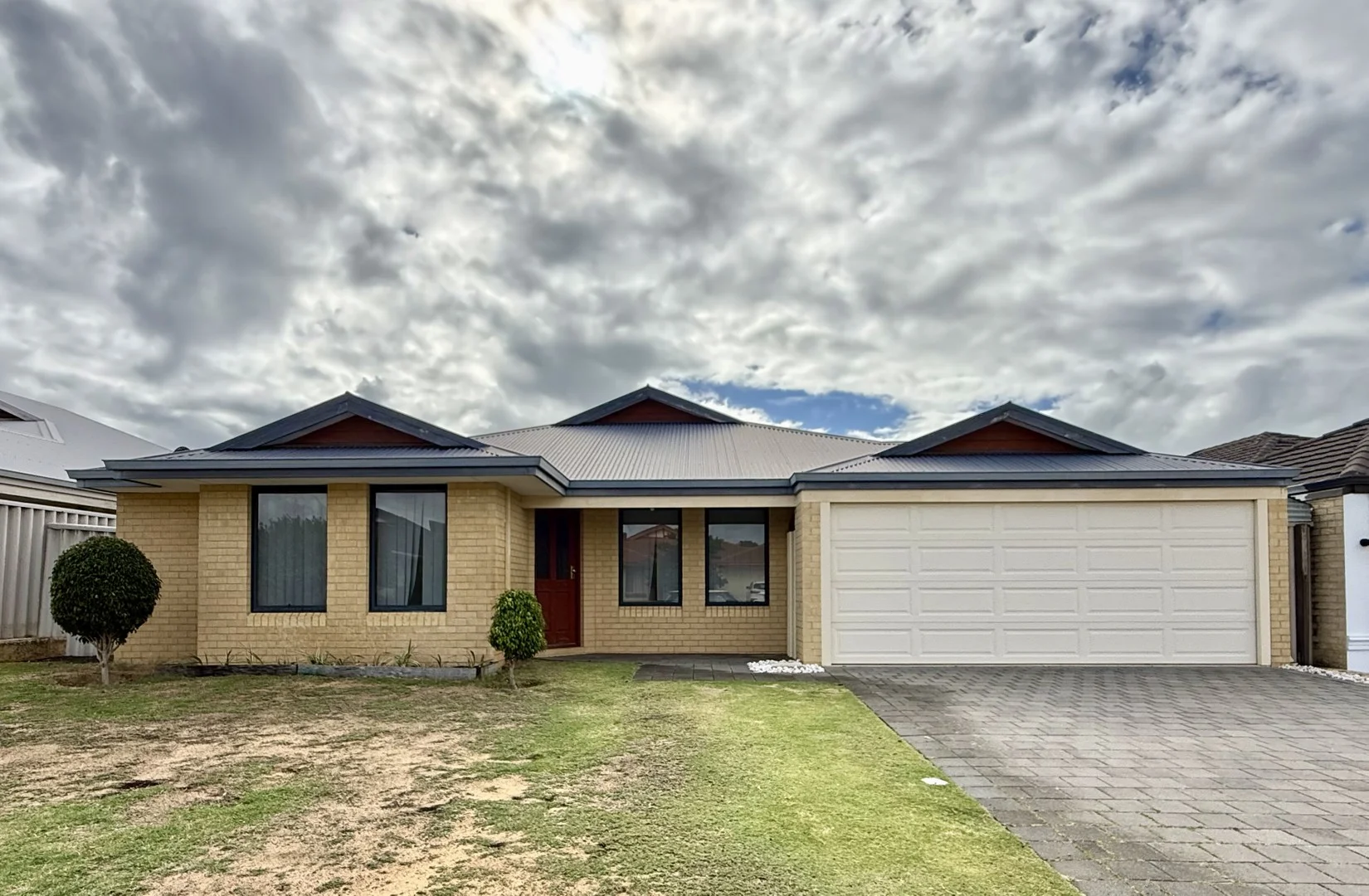 6 Lowell Street, Secret Harbour WA 6173