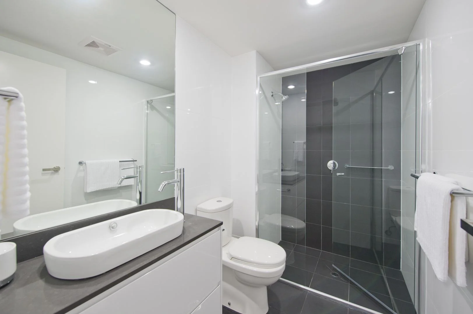 Additional image 7 of Level 2, 9/320 Sir Fred Schonell Drive, St Lucia QLD 4067