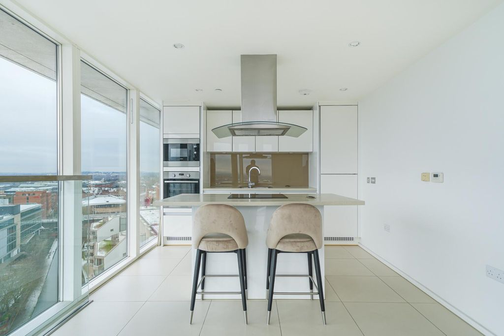 Additional image 2 of 1 bed flat for saleNottingham One, Canal Street, Nottingham NG1