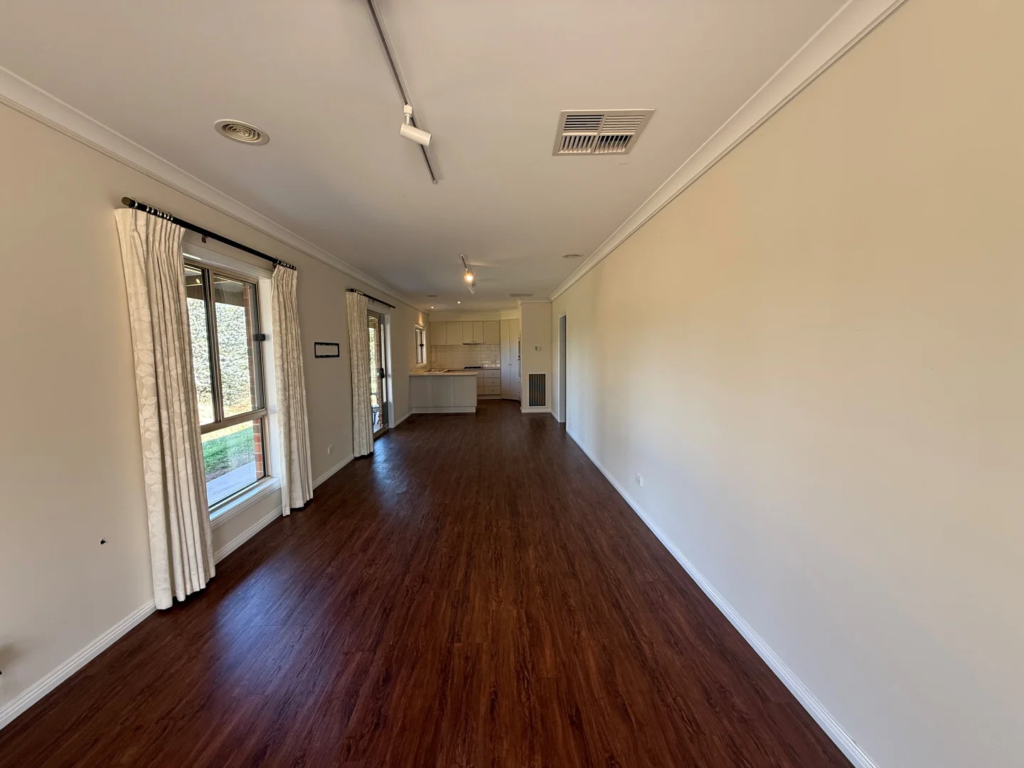 Additional image 2 of 70 Tomkies Street, Castlemaine VIC 3450