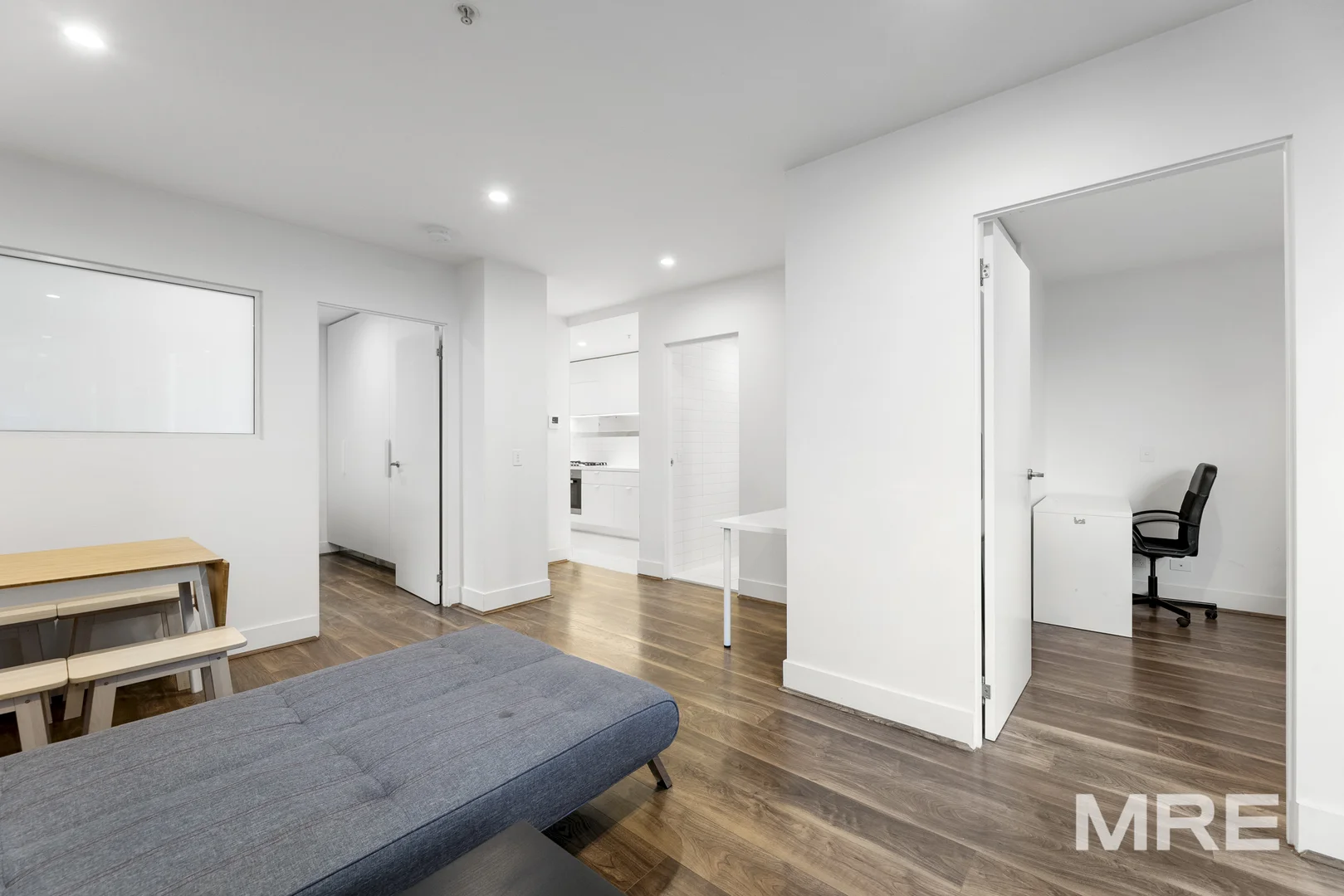Additional image 2 of 2407/500 Elizabeth Street, Melbourne VIC 3000