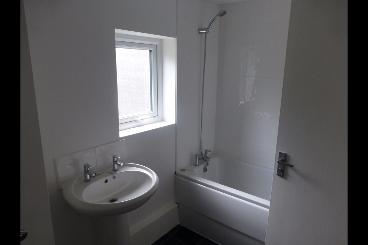 Additional image 7 of Room in a Shared House, Oxford Road, RG30, N1 7GU