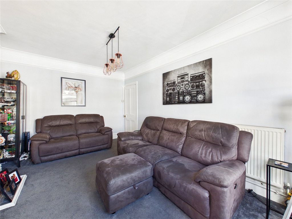 Additional image 12 of 3 bed maisonette for saleCavendish Road, Felixstowe, Suffolk IP11