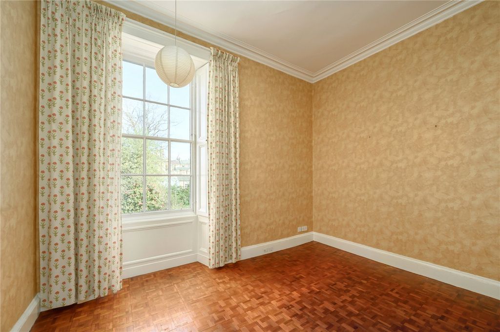 Additional image 13 of 5 bed semi-detached house for saleMerchiston Avenue, Merchiston, Edinburgh EH10
