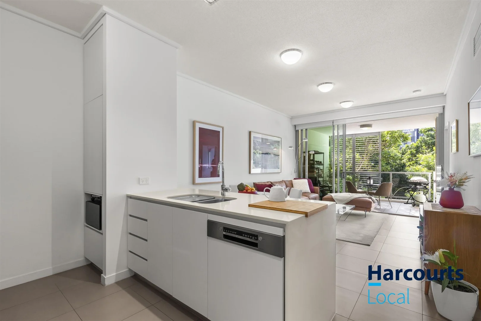 3304/126 Parkside Circuit, Hamilton QLD 4007