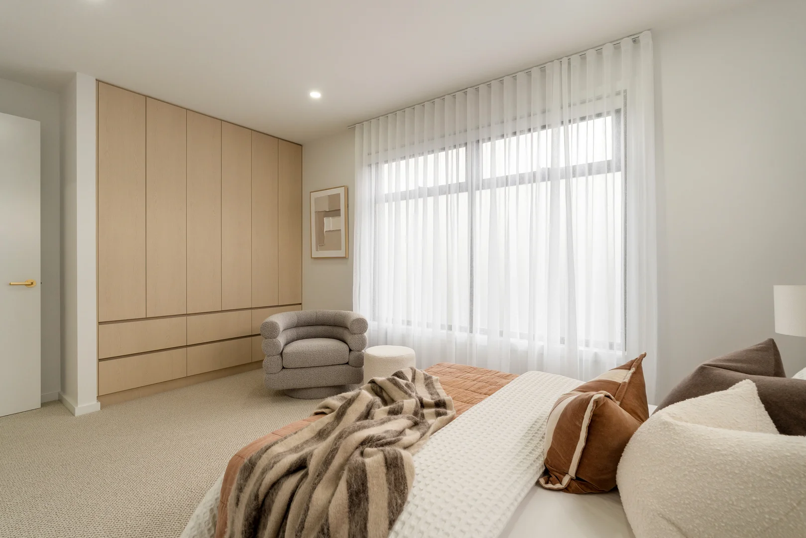 23 Tasman Ave, Strathmore Heights VIC 3041 photo 2