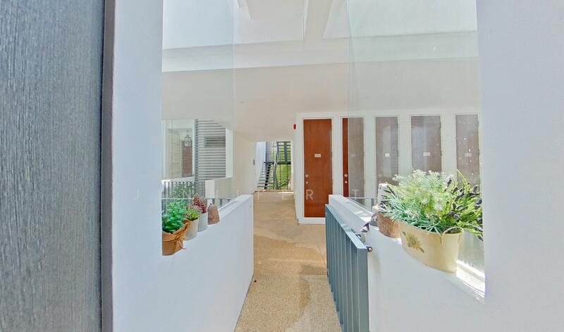 161 Jalan Loyang Besar photo 2