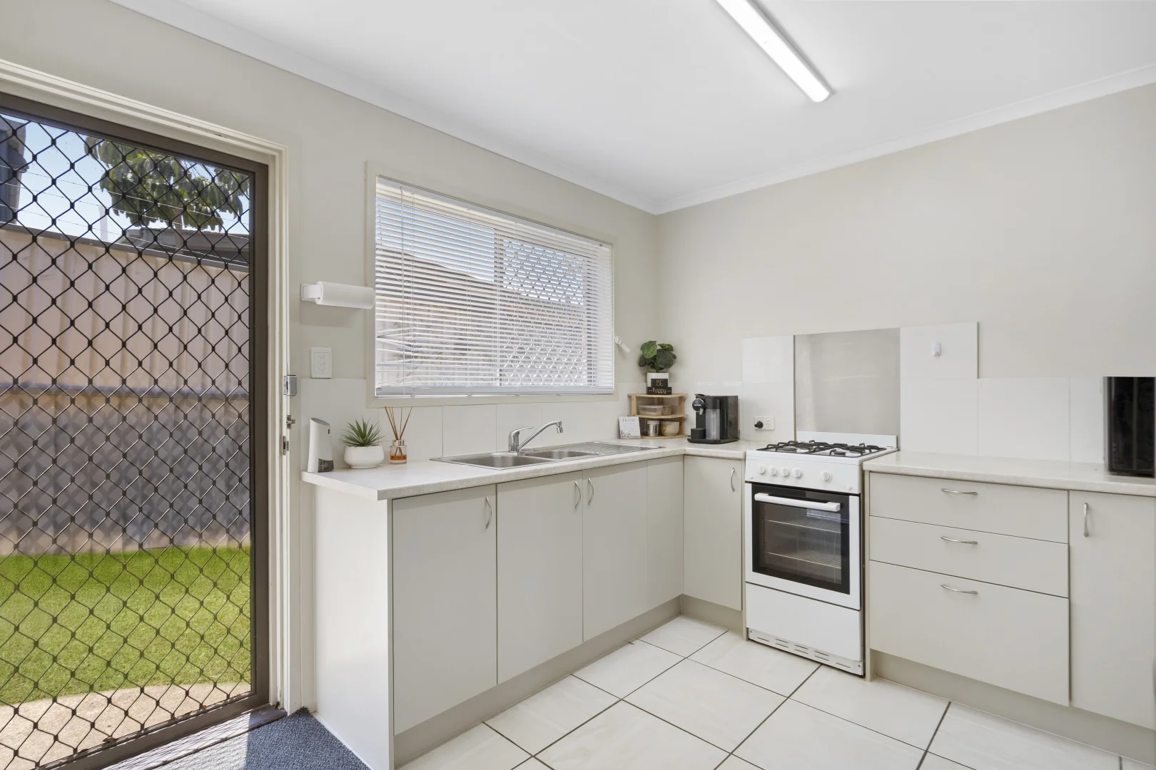 Additional image 6 of 6/10 Blackwood Road, Logan Central QLD 4114