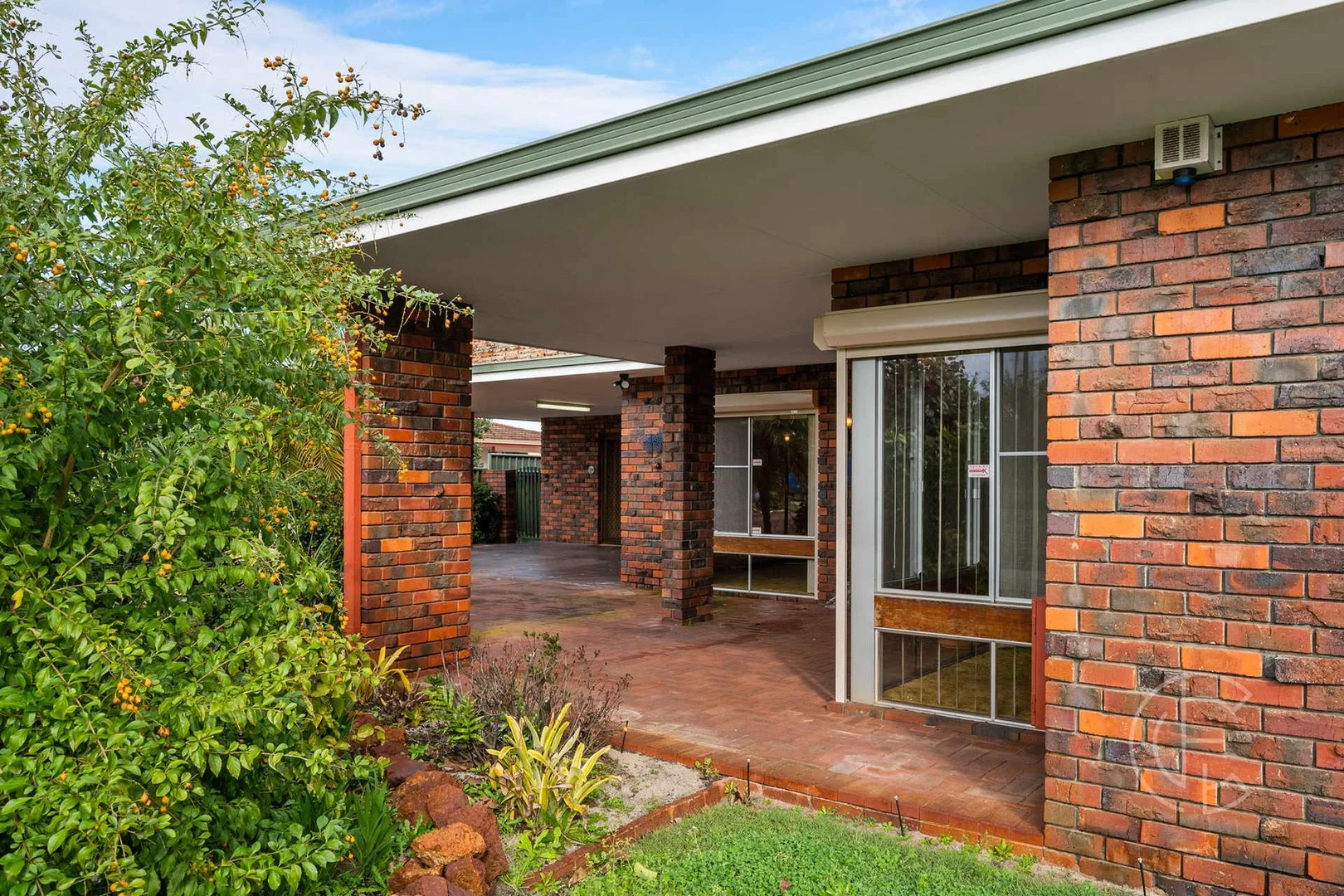 Additional image 3 of 16 Pannell Road, Bateman WA 6150
