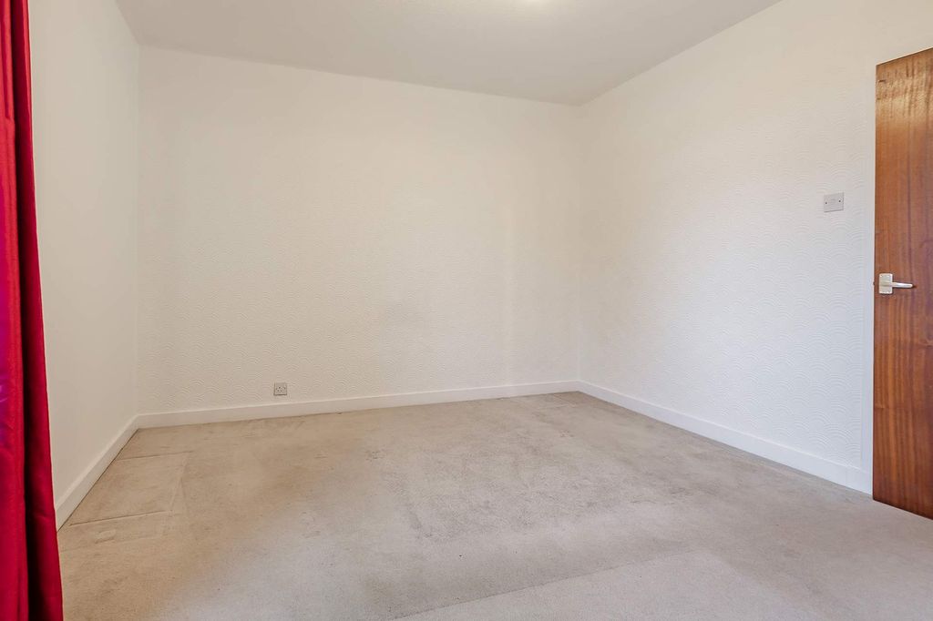 Additional image 9 of 2 bed flat for salePreston Road, Linlithgow EH49