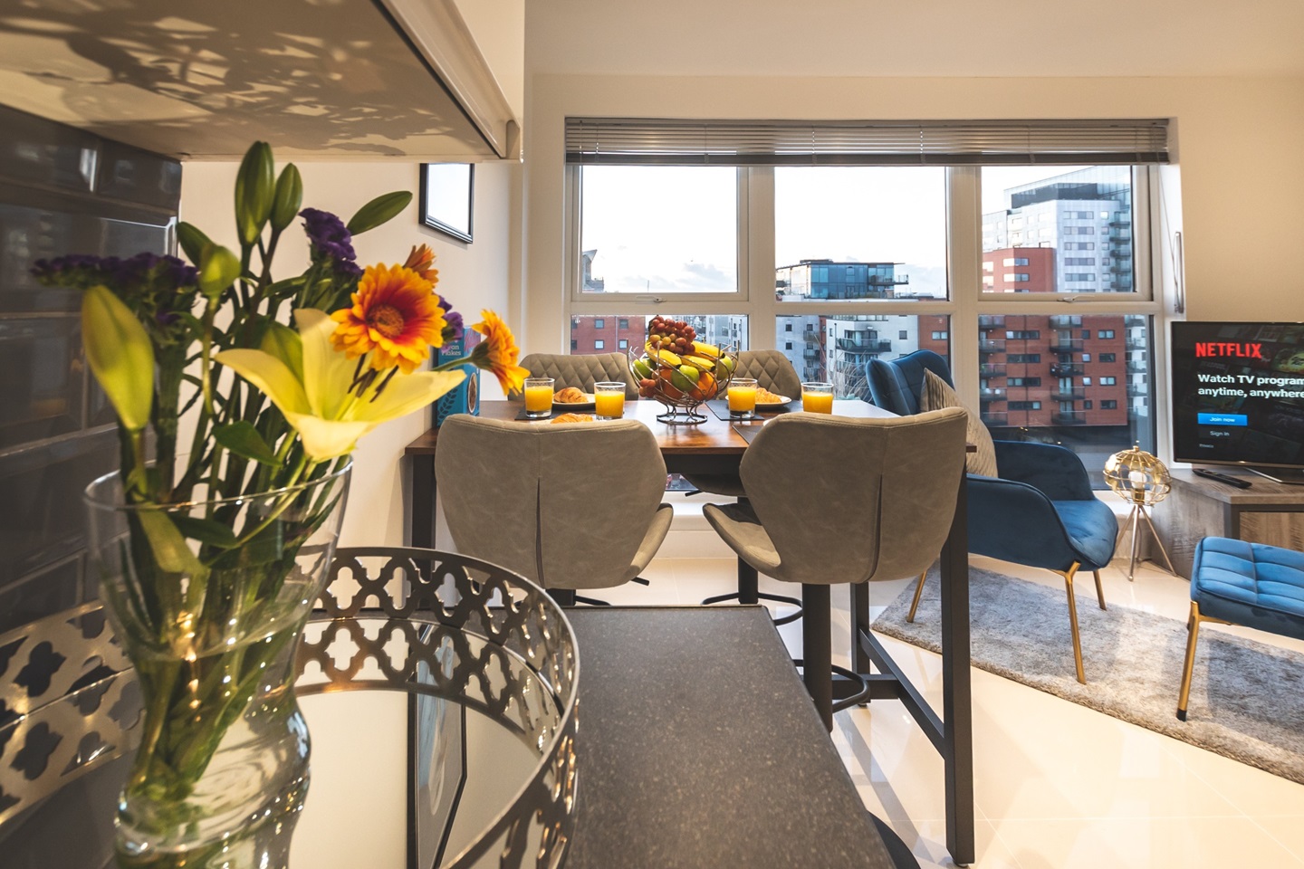2 Bed Flat, Atlantic Mansions, SO14, N1 7GU photo 4