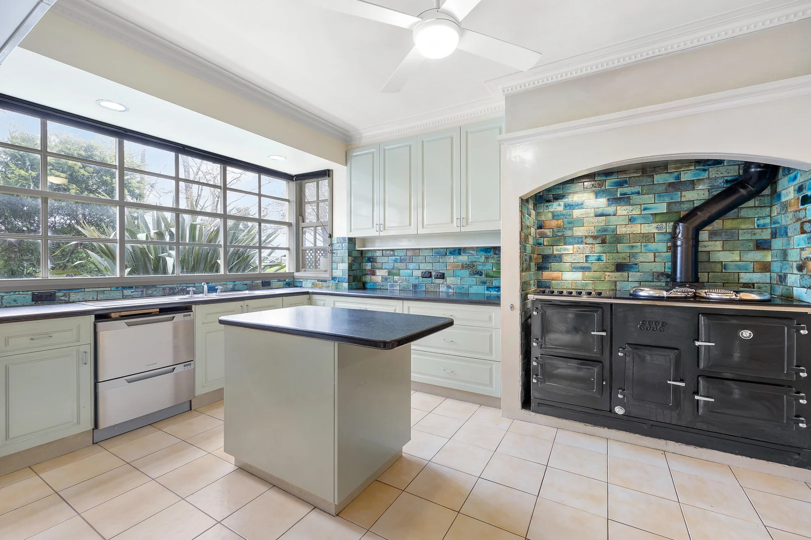 Additional image 5 of 47 Jones Road, Drouin VIC 3818