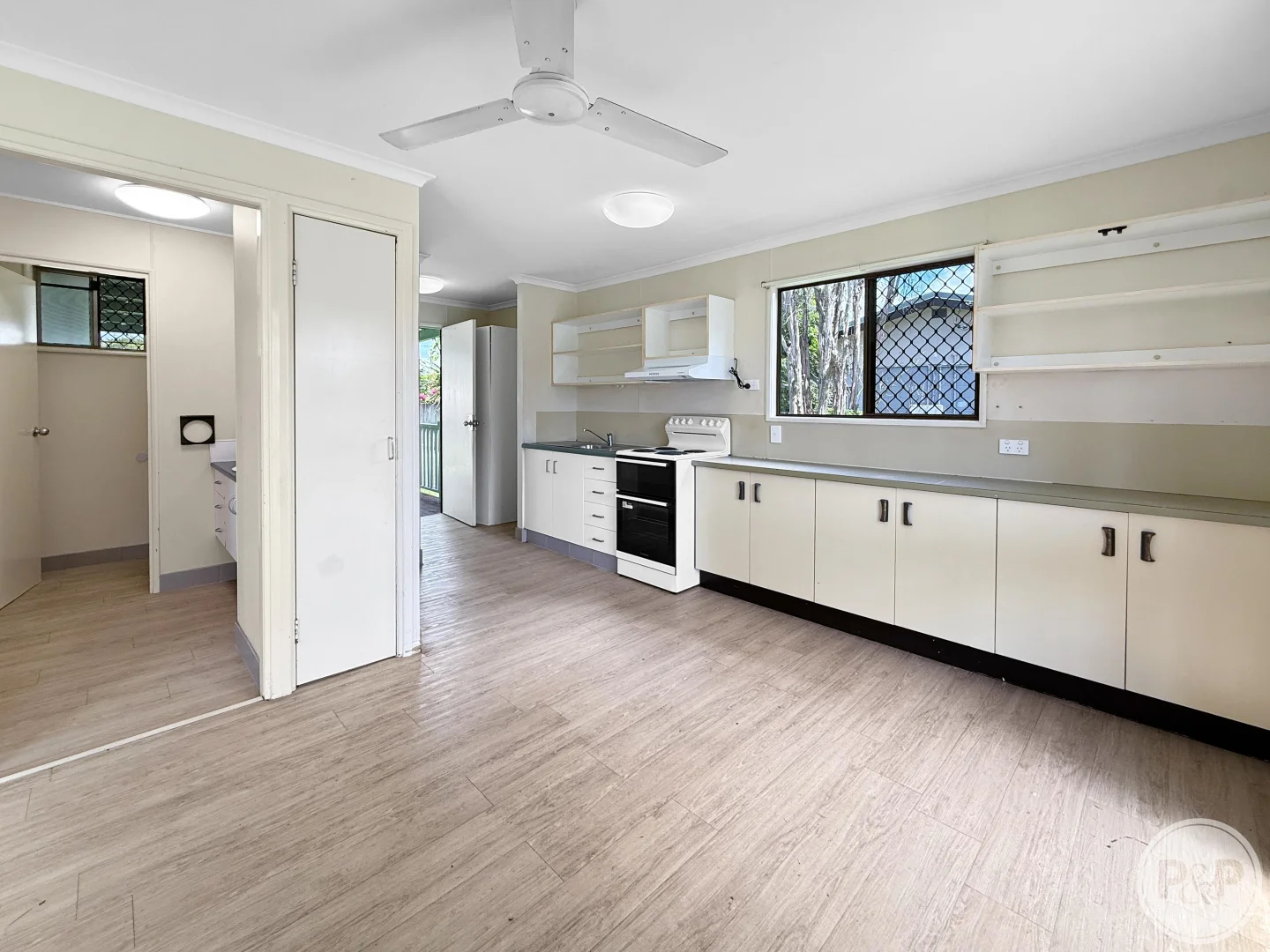 Additional image 3 of 9 Woodlea Court, Kelso QLD 4815