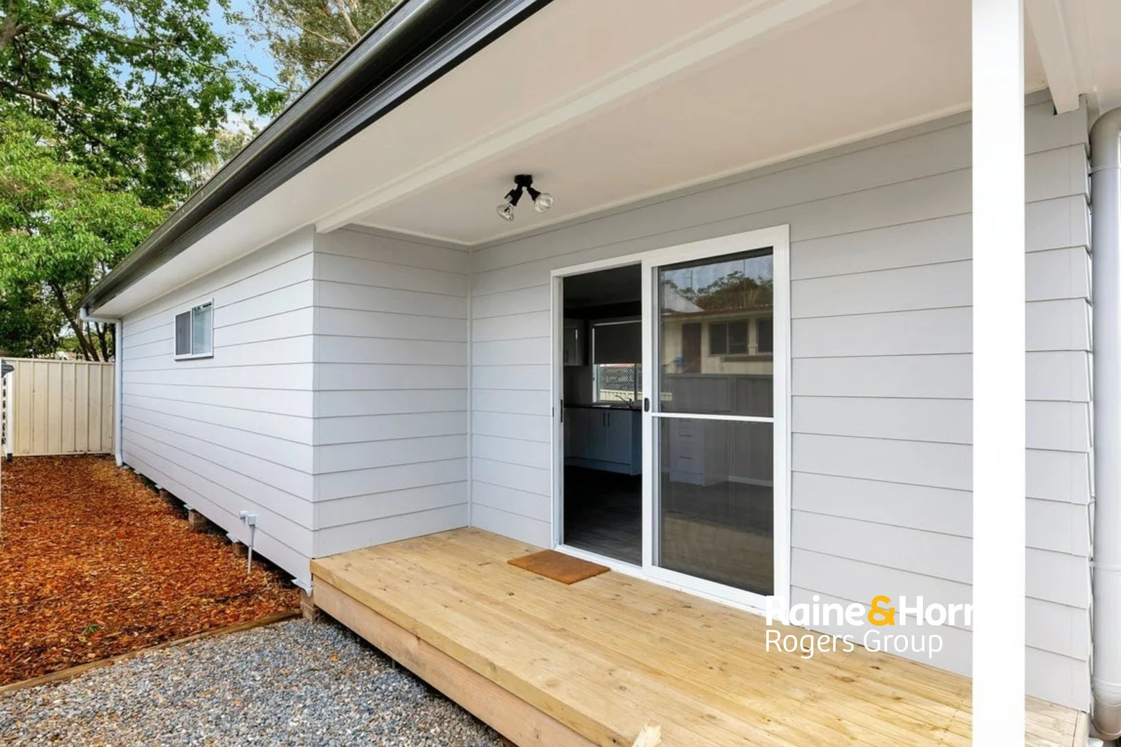 11A Norah Ave, Charmhaven NSW 2263
